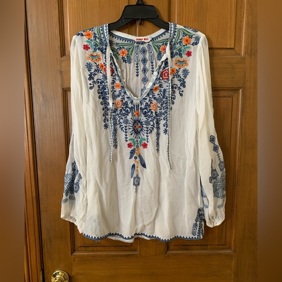 Johnny Was Tops - Johnny Was White and Blue Embroidered Blouse